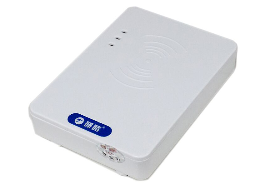 蕭山汽車站運(yùn)用身份證閱讀器實(shí)行無(wú)票刷身份證上車